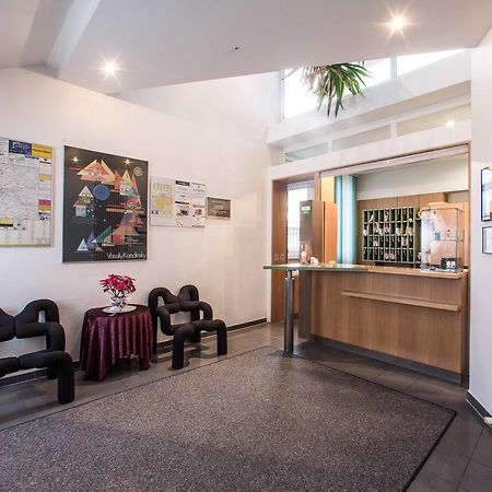 Hotel An Der Waldstrasse Gross-Zimmern Ngoại thất bức ảnh